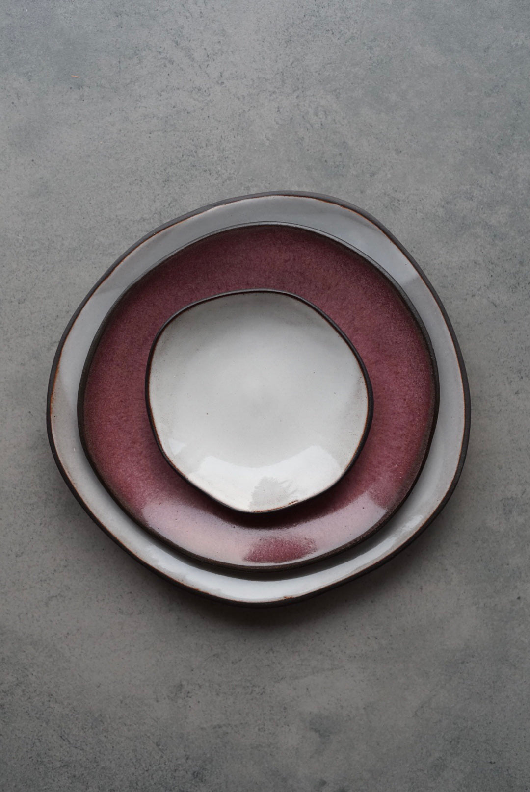 Breakfast plate 23 cm Dark Pink